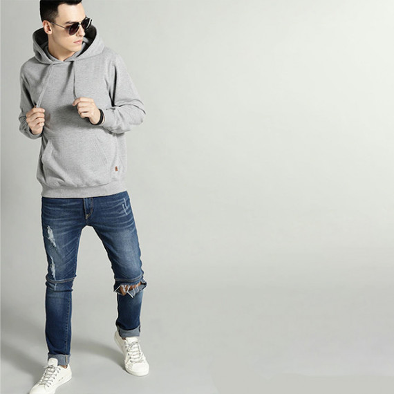 https://www.letshopz.com/products/the-lifestyle-co-men-grey-melange-solid-hooded-sweatshirt