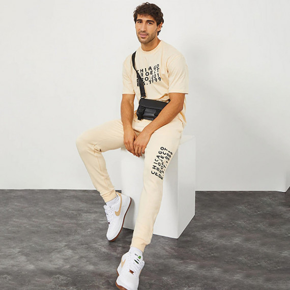 https://www.letshopz.com/products/men-cream-colored-solid-slim-fit-cotton-joggers