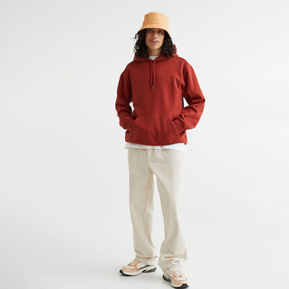 https://www.letshopz.com/products/men-relaxed-fit-hoodie