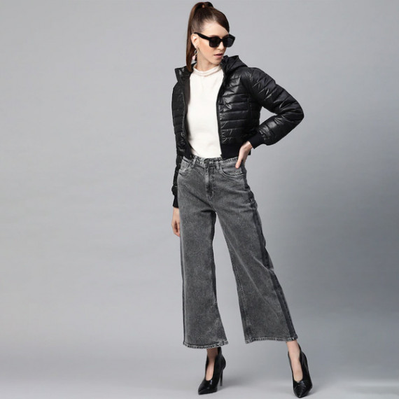 https://www.letshopz.com/products/women-black-solid-cropped-puffer-jacket
