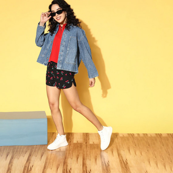 https://www.letshopz.com/products/women-black-conversational-vacay-attire