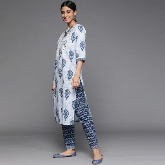 https://www.letshopz.com/products/women-white-paisley-motifs-printed-pure-cotton-kurta-with-trousers-with-dupatta