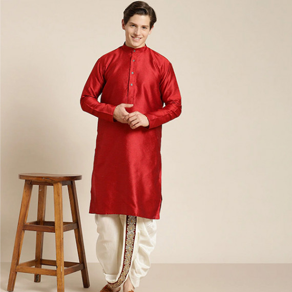 https://www.letshopz.com/products/mens-cream-coloured-pure-cotton-double-layer-dhoti-gold-zari-border